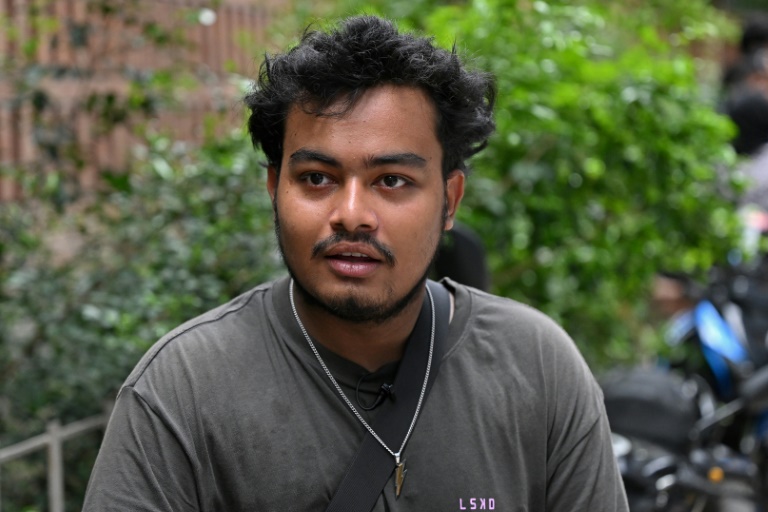 Bangladeshis Cling To Protest Dreams A Year After Revolution