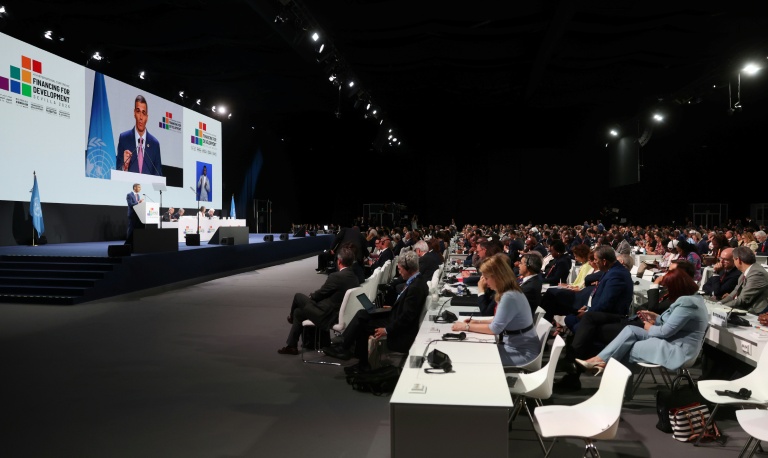 https://d.ibtimes.com/en/full/4608572/spanish-prime-minister-pedro-sanchez-addresses-uns-4th-international-conference-financing.jpg