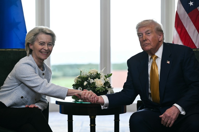 https://d.ibtimes.com/en/full/4613209/european-commission-president-ursula-von-der-leyen-clinched-deal-us-president-donald-trump.jpg