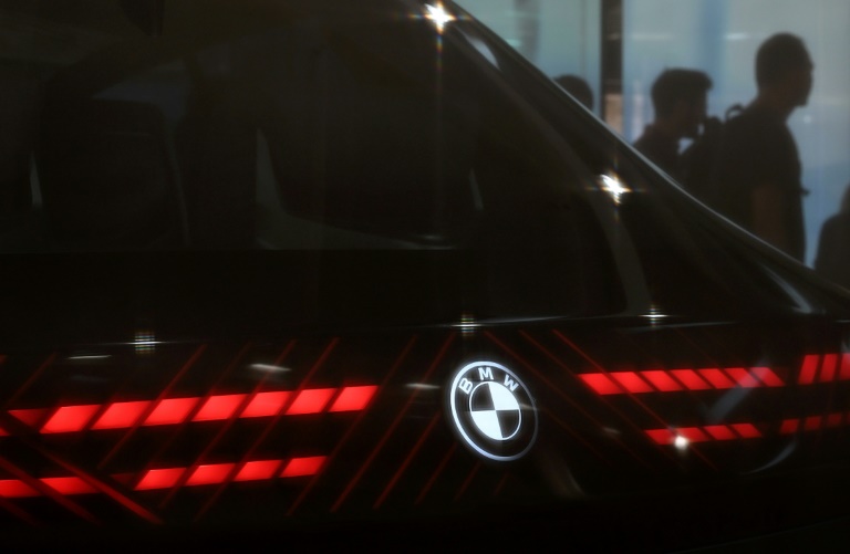 https://d.ibtimes.com/en/full/4613863/bmw-latest-german-carmaker-report-falling-profits.jpg