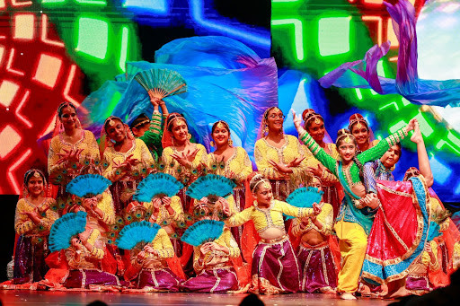 AUM Dance