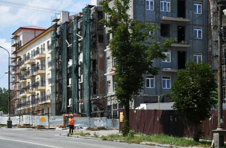 Mariupol is still far from being the seaside resort wanted by Moscow