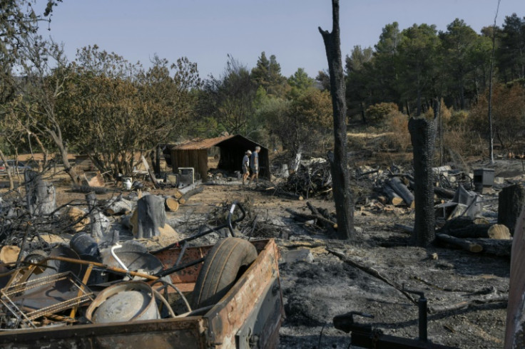 Hot, dry winds and a heatwave make for challenging conditions