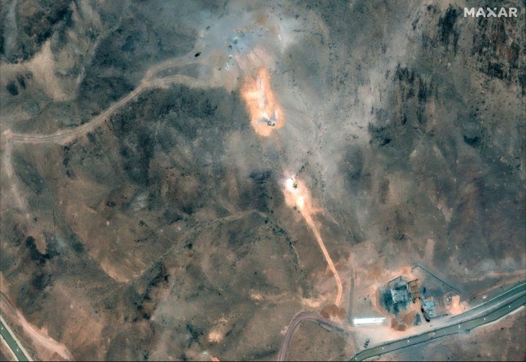 https://d.ibtimes.com/en/full/4615871/satellite-image-irans-fordo-uranium-enrichment-plant-dated-july-1-following-us-air-strikes.jpg