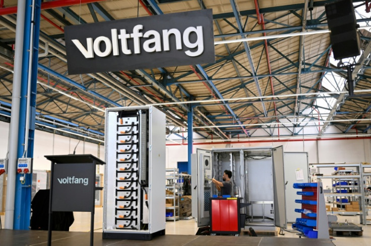 The storage systems can power solar panels and heat pumps, or be used to feed electricity into the grid when needed