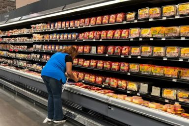US retailer Walmart reported revenues in the second quarter that beat estimates
