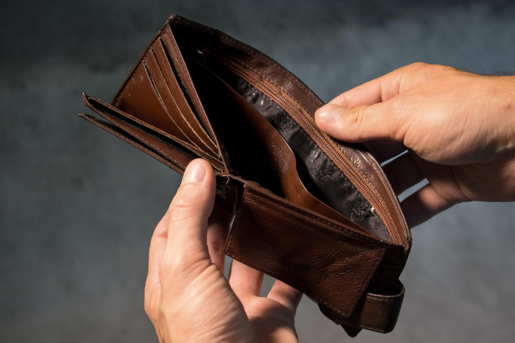Wallet, debt