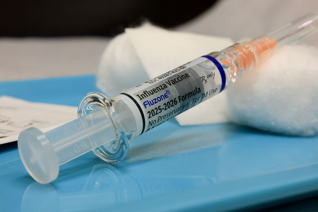 https://d.ibtimes.com/en/full/4624041/flu-vaccine.jpg