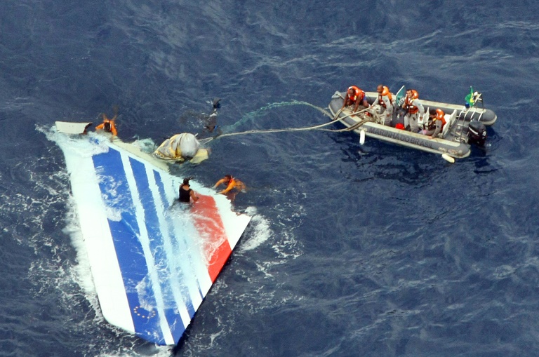 https://d.ibtimes.com/en/full/4624318/all-228-people-board-flight-af447-died-crash.jpg