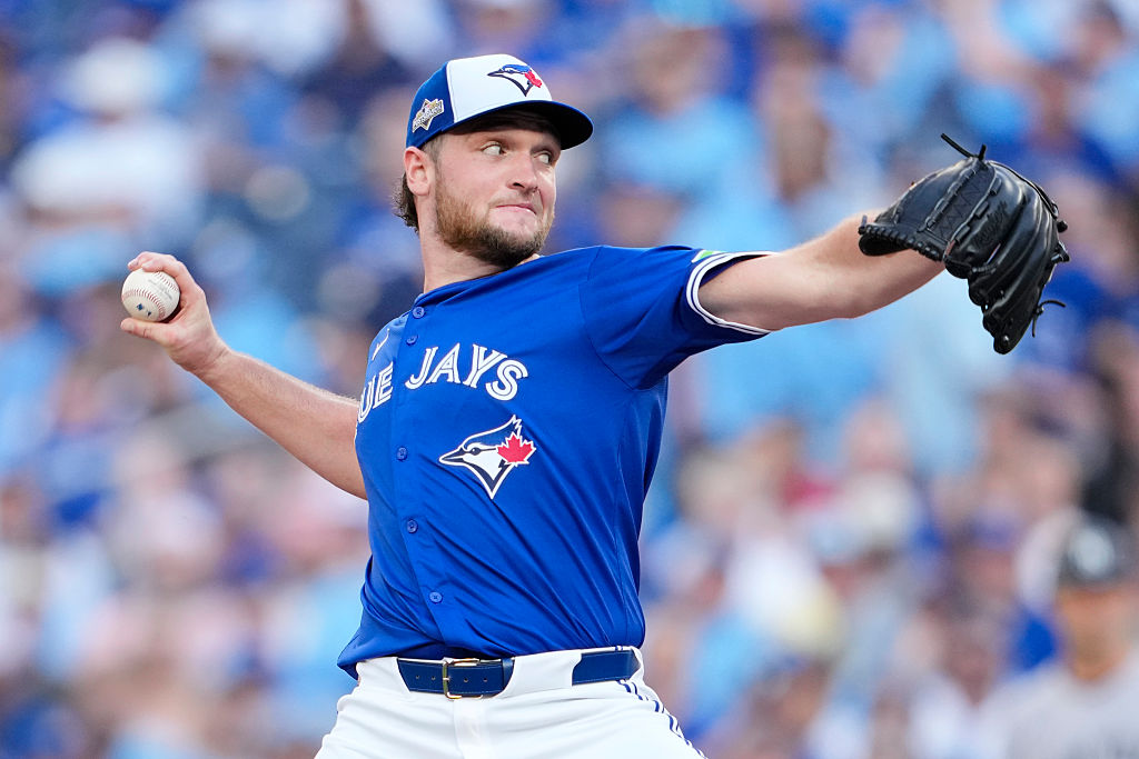 https://d.ibtimes.com/en/full/4626172/trey-yesavage-dominates-yankees-blue-jays-take-commanding-alds.jpg