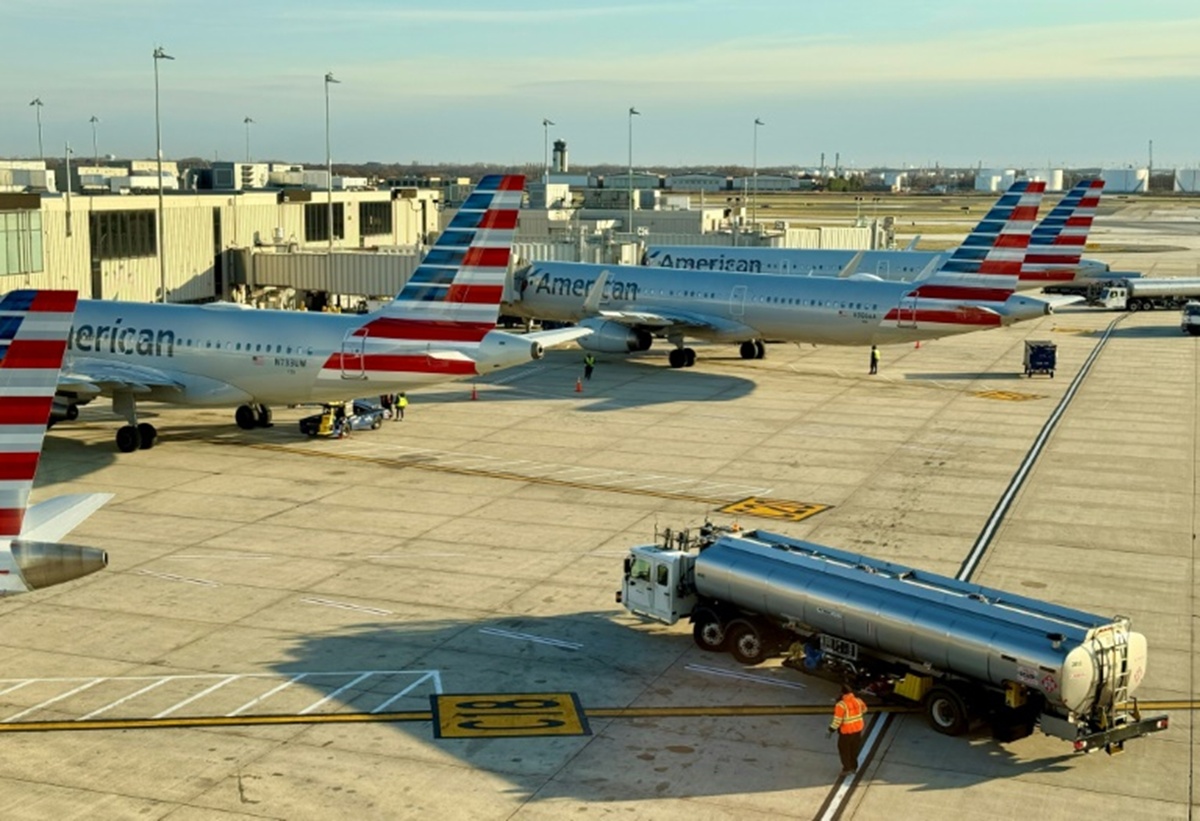 https://d.ibtimes.com/en/full/4626178/american-airlines.jpg
