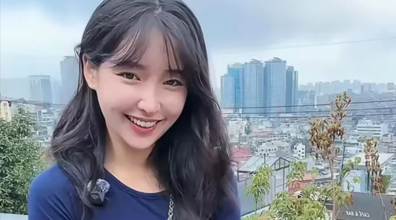 Korean Actress Murdered by ‘Vip Fan’, Stuffed in Suitcase Minutes After Final Livestream! Remembering Yoon Ji-Ah Korean Actress Murdered by ‘Vip Fan’, Stuffed in Suitcase Minutes After Final Livestream! Remembering Yoon Ji-Ah