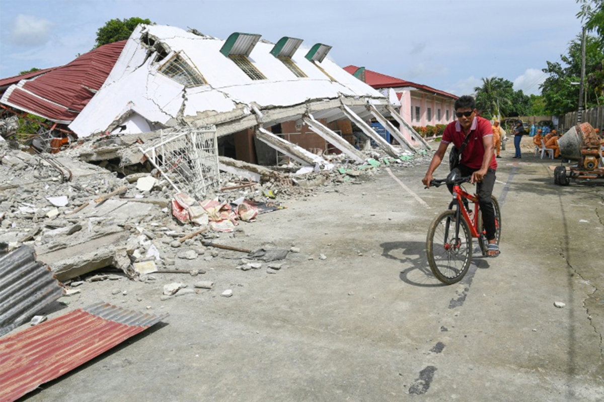 https://d.ibtimes.com/en/full/4627521/earthquake-cebu-philippines.jpg
