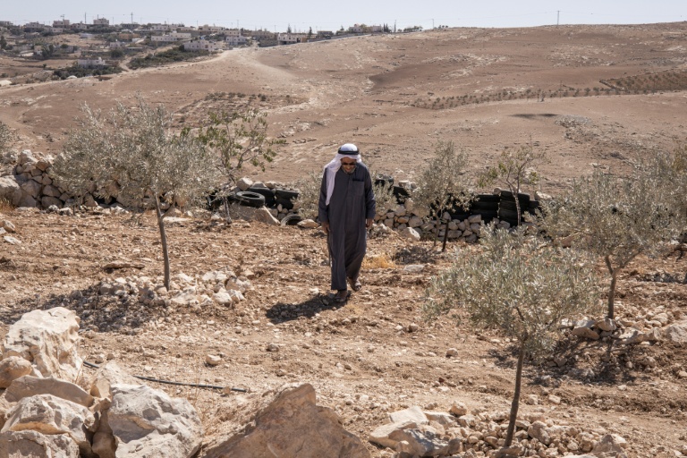 Israeli Settlements Close In On West Bank Herding Community