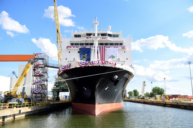 https://d.ibtimes.com/en/full/4627902/united-states-october-14-will-start-charging-special-port-entrance-fee-ships-built-china.jpg