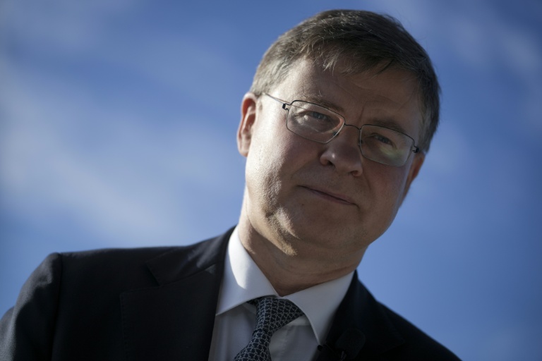 https://d.ibtimes.com/en/full/4628842/european-unions-economy-commissioner-valdis-dombrovskis-says-g7-finance-leaders-have-agreed-work.jpg