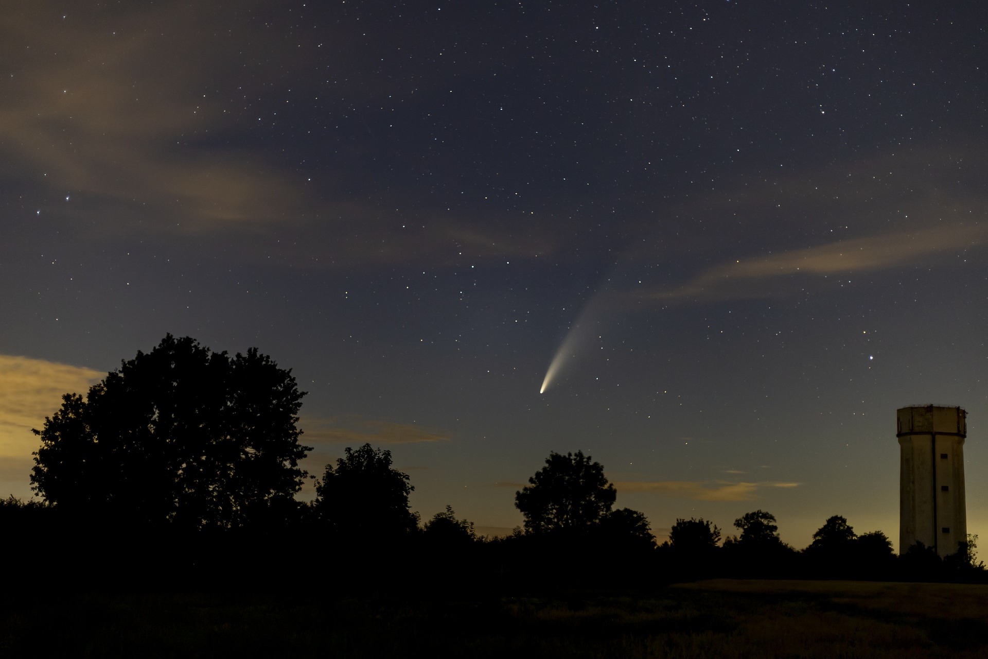 https://d.ibtimes.com/en/full/4630975/3i-atlas-comet.jpg