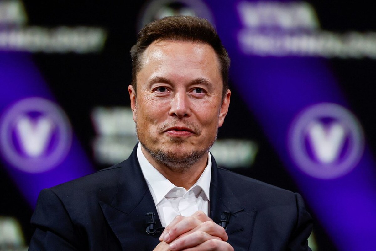 https://d.ibtimes.com/en/full/4631603/elon-musks-political-crusade-risks-sinking-tesla.jpg