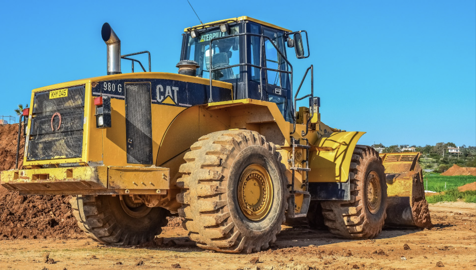 https://d.ibtimes.com/en/full/4631636/cat-heavy-machinery.png