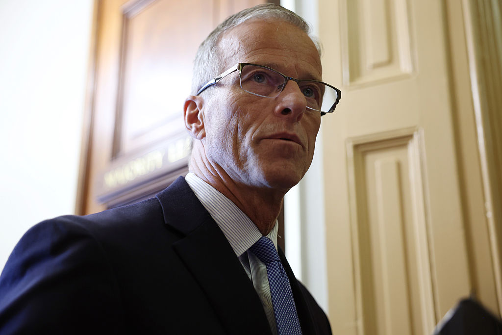 https://d.ibtimes.com/en/full/4631730/john-thune.jpg