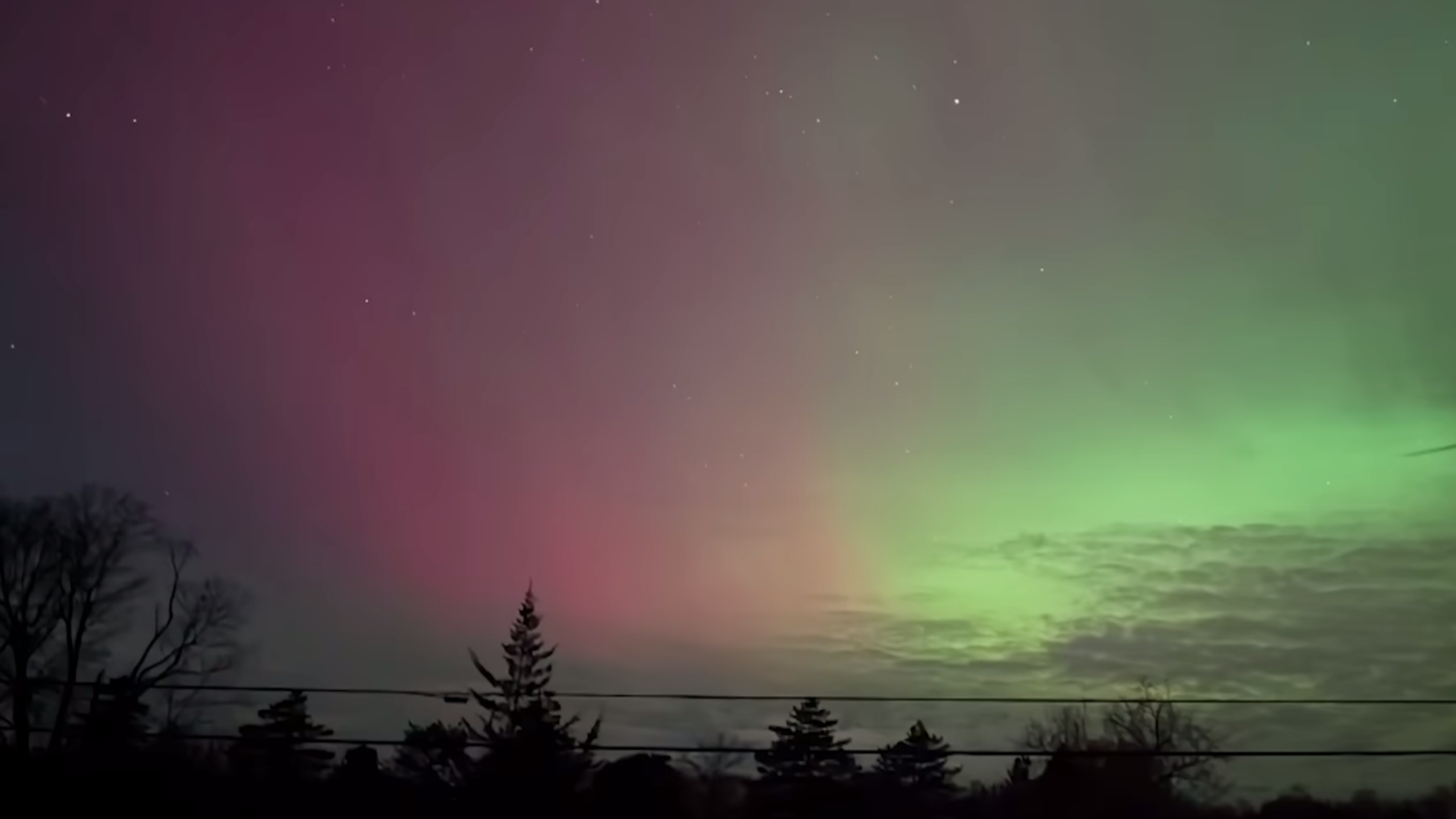 https://d.ibtimes.com/en/full/4634009/northern-lights.png