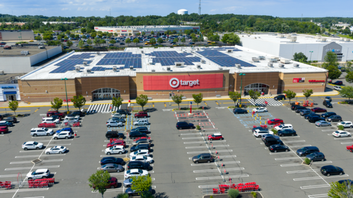 Black Friday Scam? Target Allegedly Inflates Christmas Tree Prices, Discount Costs More Than Original