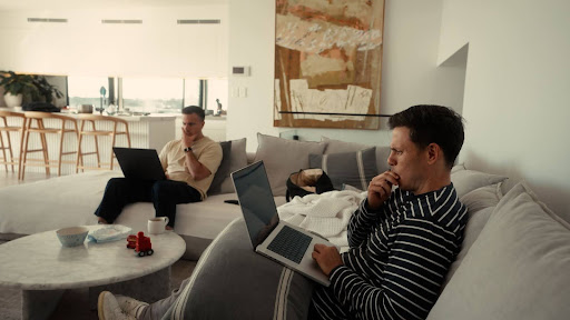 Founders as Media Moguls: How Kinso's Greeff Brothers Turned a Build-in-Public Show into 12 Million Monthly Impressions