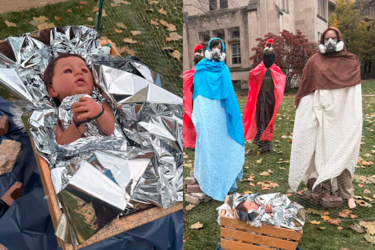 Illinois Church Nativity Scene Shows Baby Jesus in Zip Ties Surrounded by ICE Agents Sparking Outrage Illinois Church Nativity Scene Shows Baby Jesus in Zip Ties Surrounded by ICE Agents Sparking Outrage