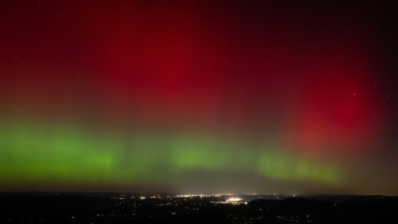 https://d.ibtimes.com/en/full/4636455/aurora-borealis-shenandoah-national-park-2024.png