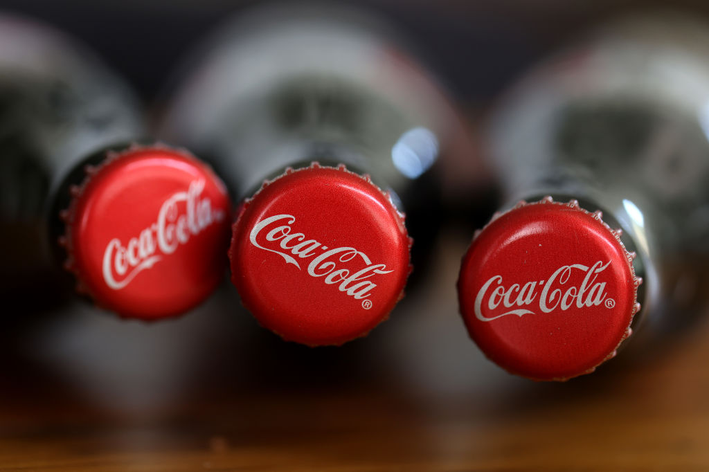 https://d.ibtimes.com/en/full/4636691/coca-cola-faces-consumer-boycott-over-alleged-discrimination-against-latino-workers.jpg