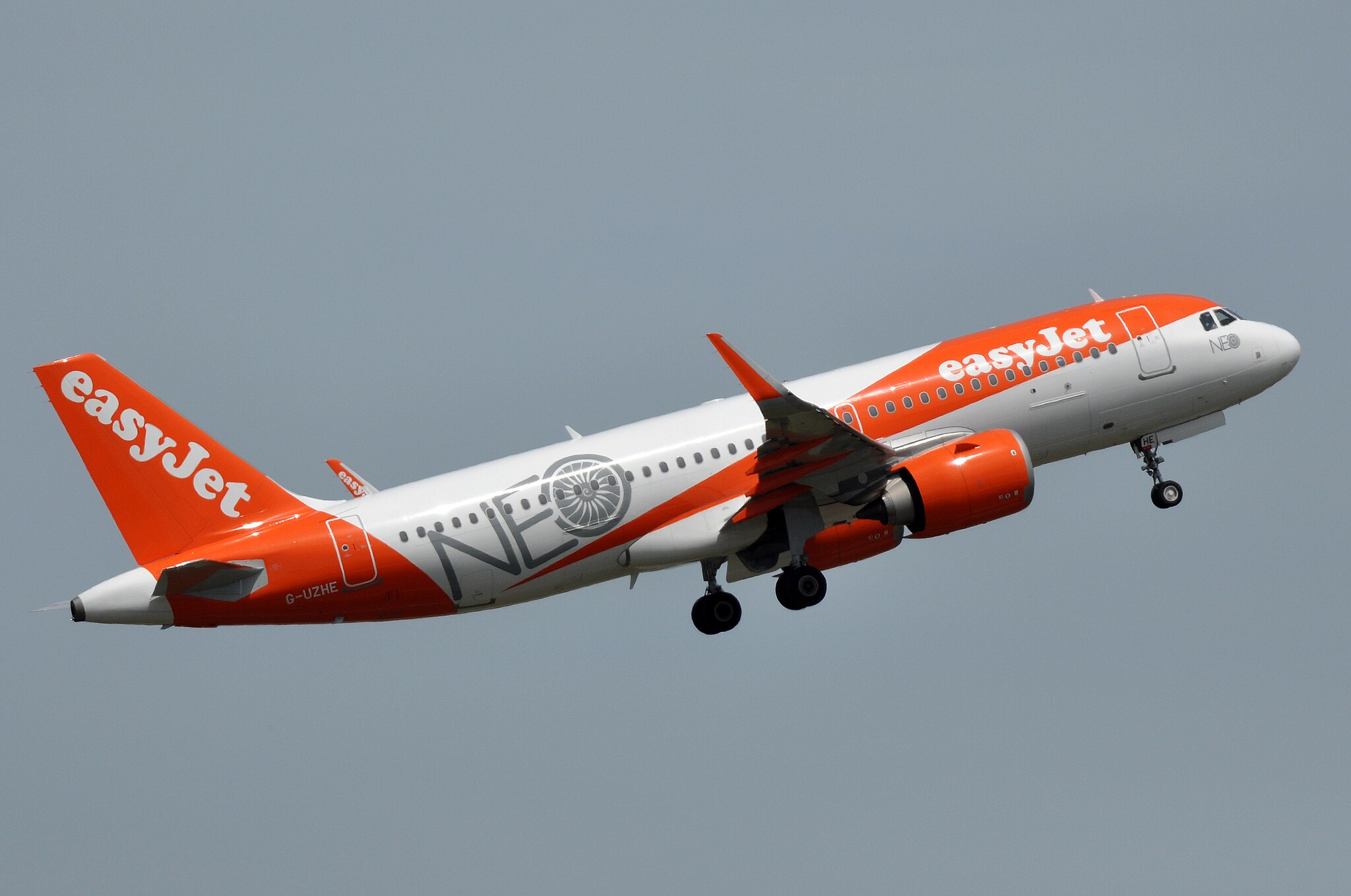 https://d.ibtimes.com/en/full/4638213/easyjet.jpg