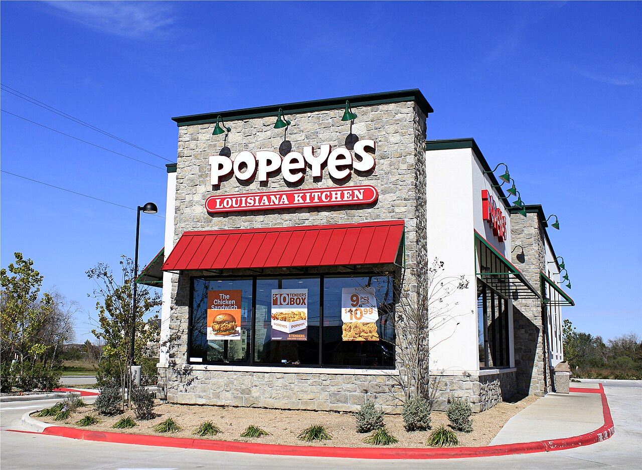 https://d.ibtimes.com/en/full/4641641/popeyes.jpg