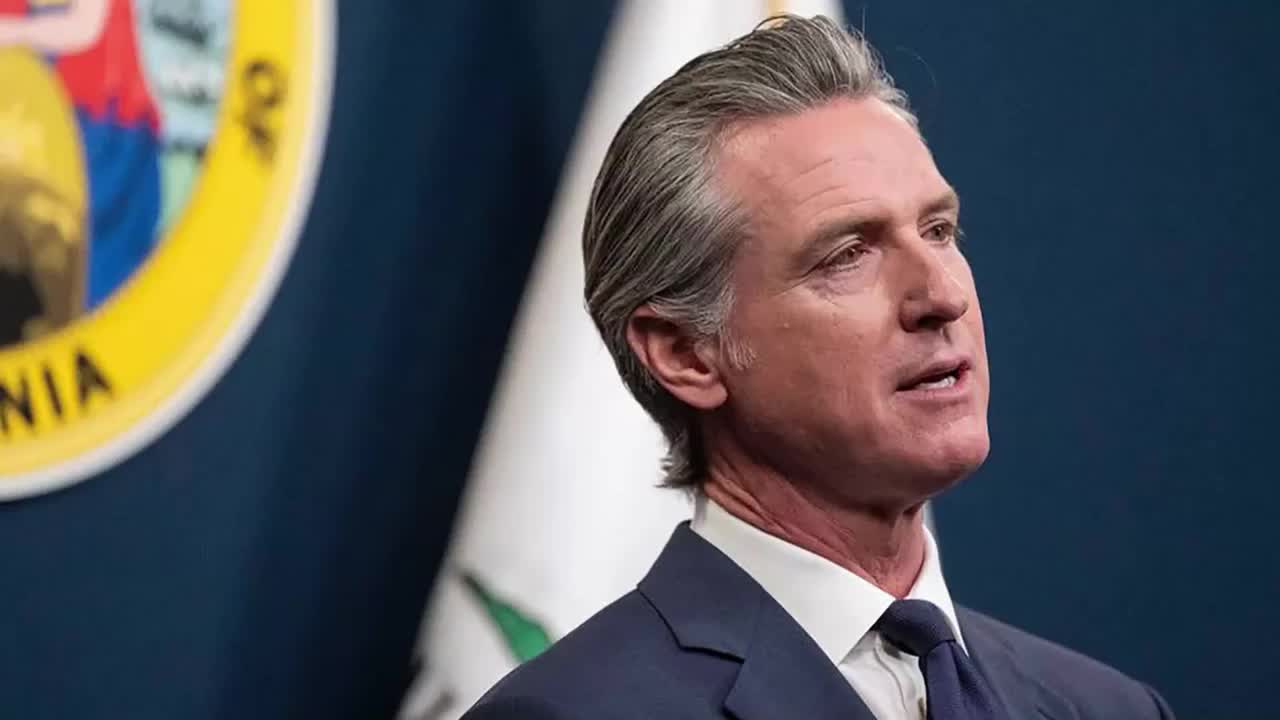 https://d.ibtimes.com/en/full/4641873/gov-newsom-suggests-retaliation-if-gop-redistricts-texas-special-session-two-can-play-that-game.jpg