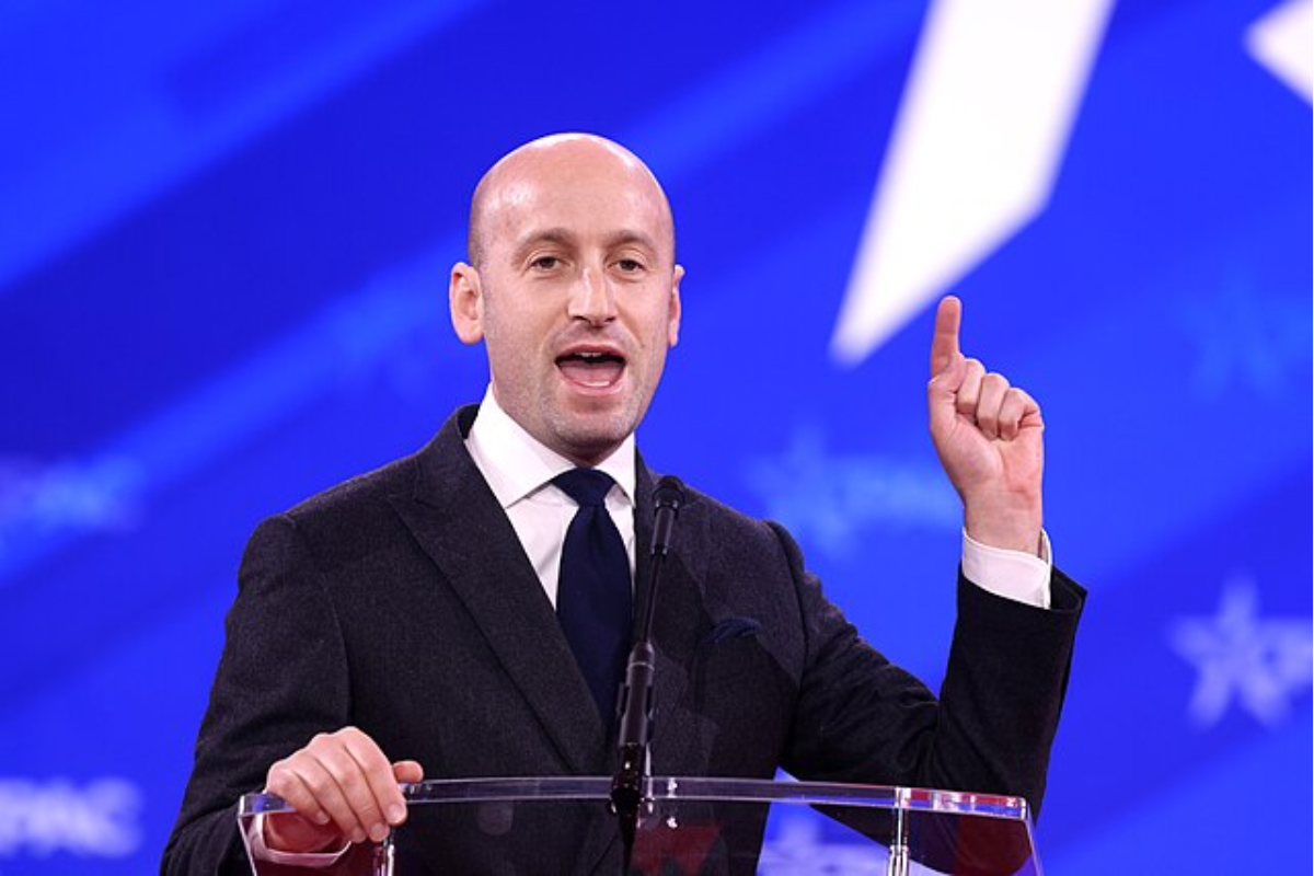 https://d.ibtimes.com/en/full/4641891/stephen-miller.png