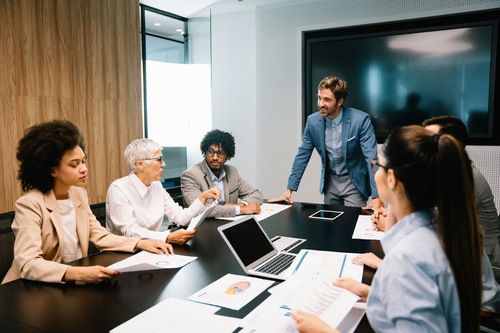 Chris Kelly’s Guide to General Entrepreneurship: Strategies, Skills, and Tips