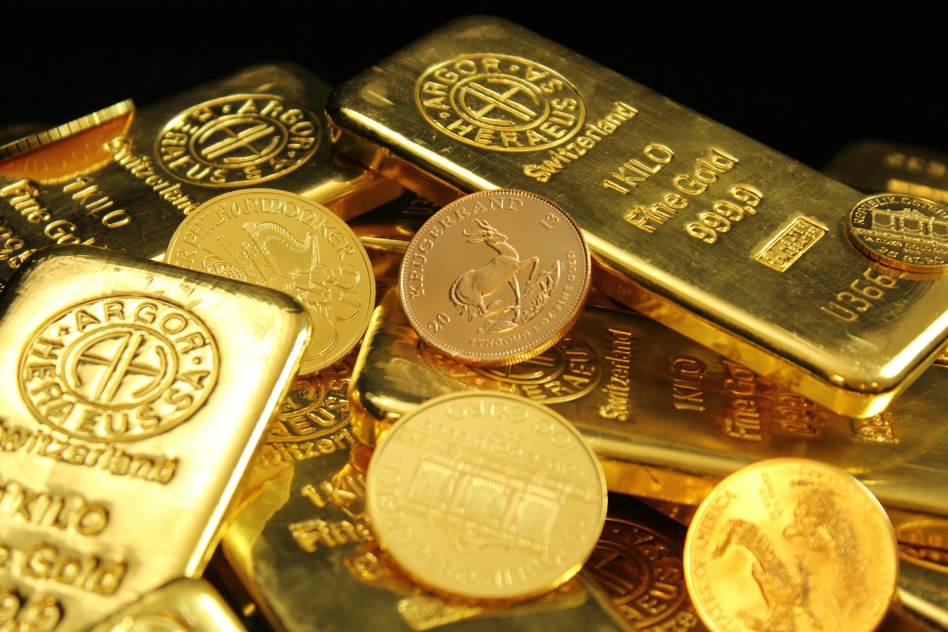 Gold Rate Today: JPMorgan and Deutsche Bank Signal Major Gold Buying Opportunity After 11% Crash