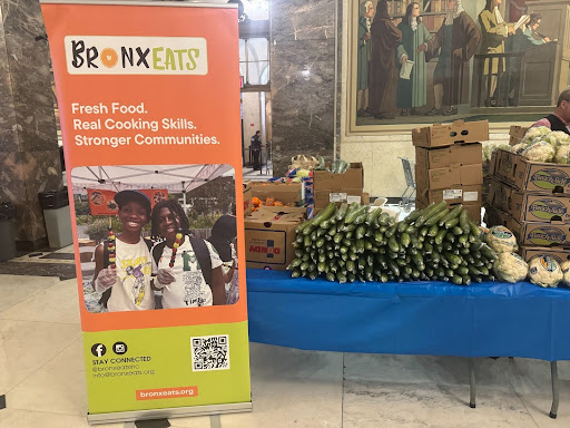 https://d.ibtimes.com/en/full/4642462/bronx-eats-community-produce-distribution-source-bronx-eats.jpg