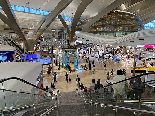 Is Abu Dhabi Airport Open? Airport Remains Partially Open Amid Regional Disruptions, Limited Flights Operating