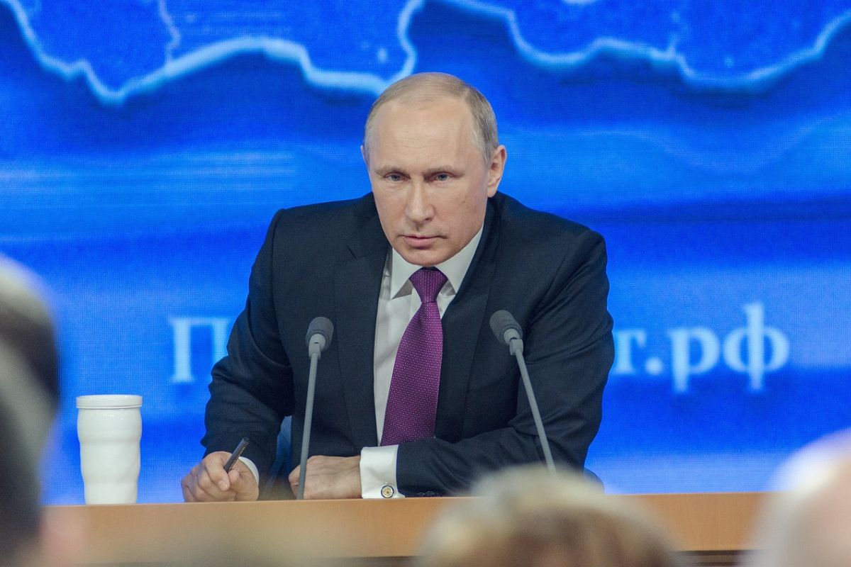 https://d.ibtimes.com/en/full/4644059/vladimir-putin.jpg