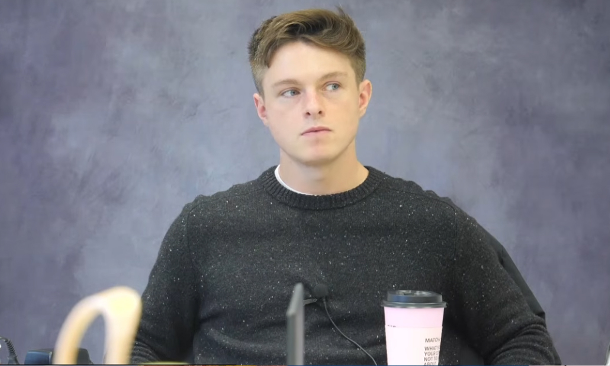 Former DOGE Staffer Helped Flag 'LGBTQ+' Grants With ChatGPT and No Expert Input thumbnail