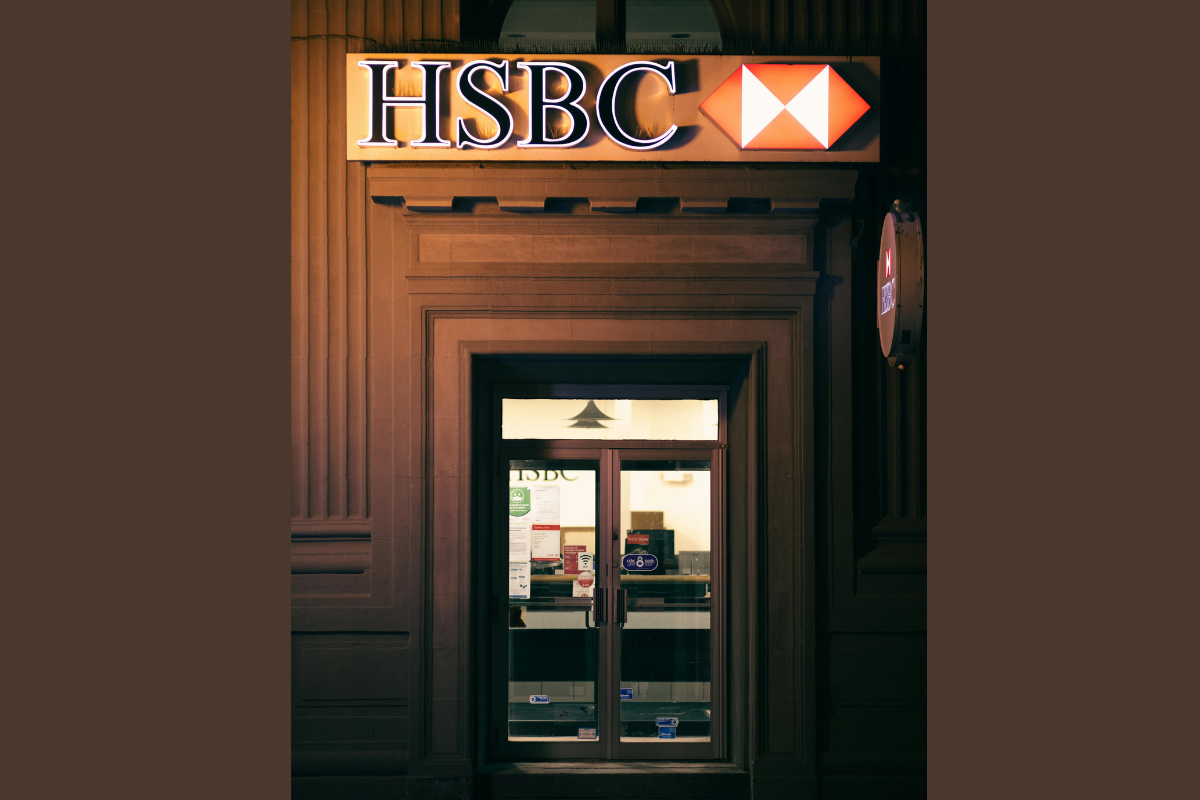 https://d.ibtimes.com/en/full/4645764/hsbc-bank.png