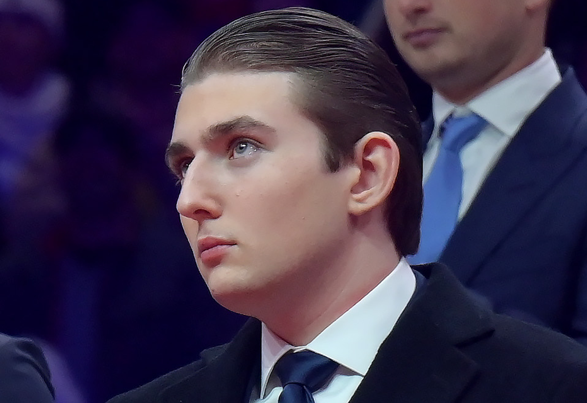 https://d.ibtimes.com/en/full/4646129/barron-trump.png