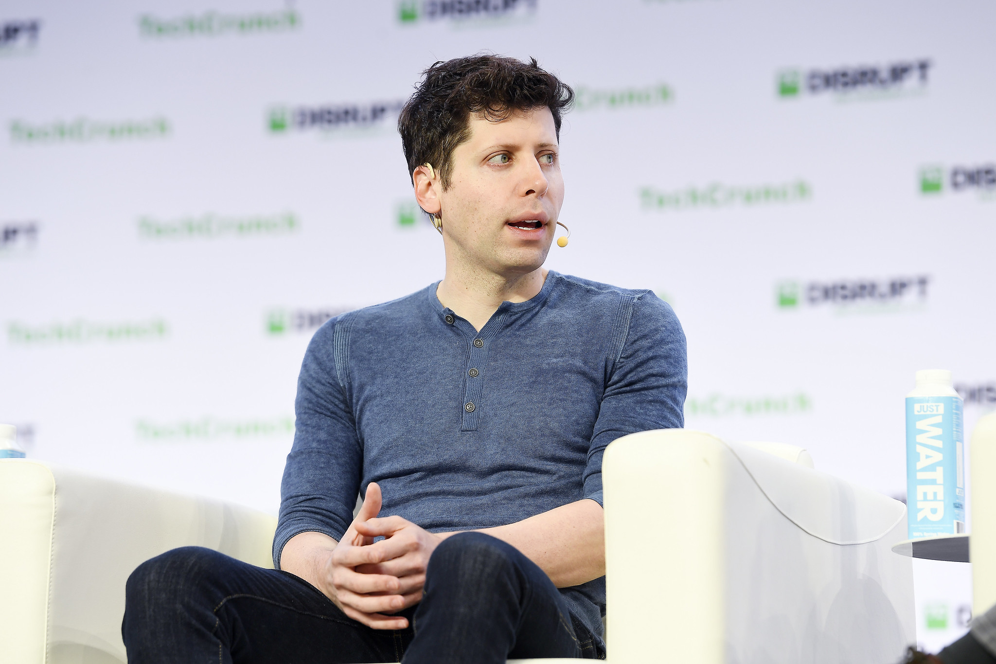https://d.ibtimes.com/en/full/4646142/sam-altman.jpg