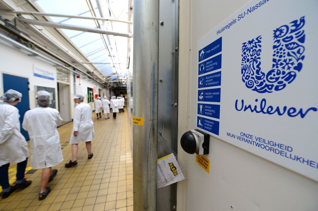 https://d.ibtimes.com/en/full/4646482/unilever-unveils-new-16-billion-share-buyback-plan-after-sales-volumes-rise.jpg
