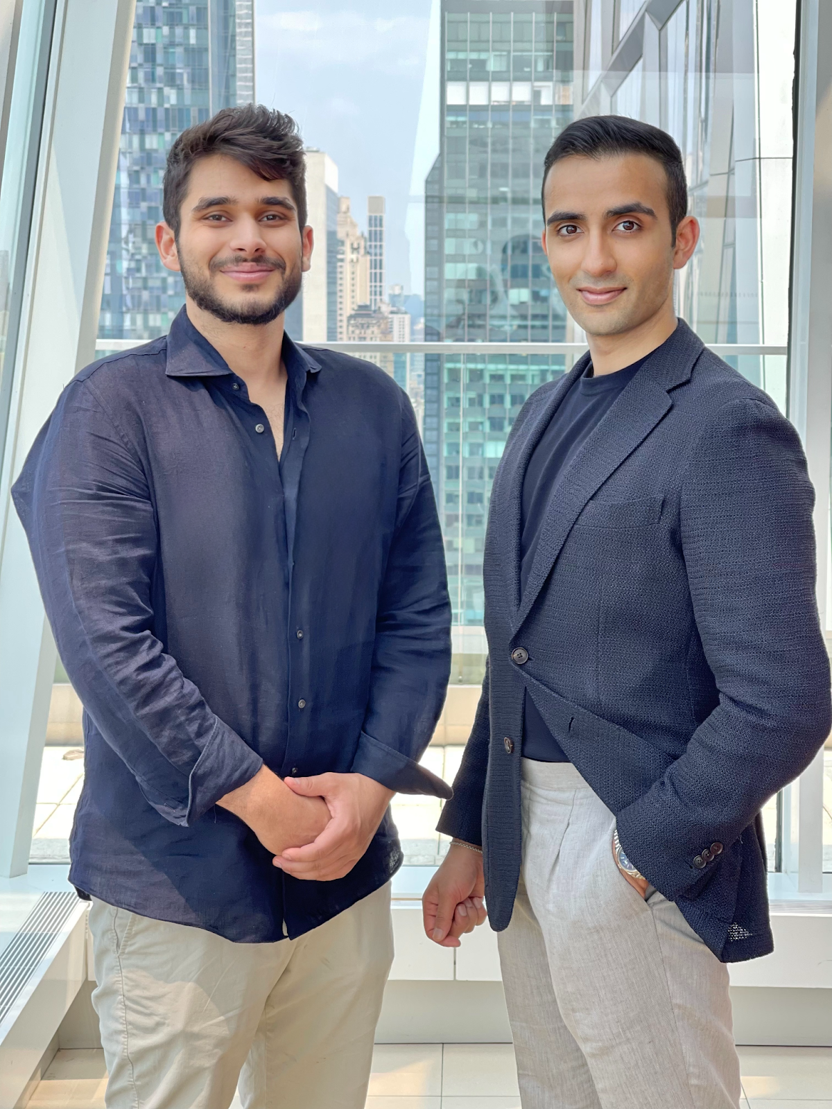 https://d.ibtimes.com/en/full/4647144/devansh-left-co-founder-sabih-right-ceo.png