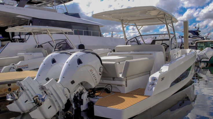 A first in 2025, a center console equipped with twin