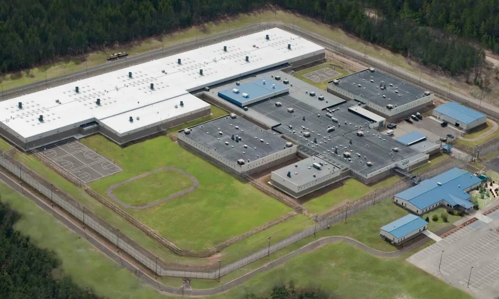 Lawmakers and Activists Demand Answers After ICE Detainees Launch Hunger Strike at Michigan Facility