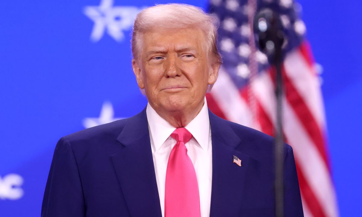 https://d.ibtimes.com/en/full/4648311/donald-trump.jpg