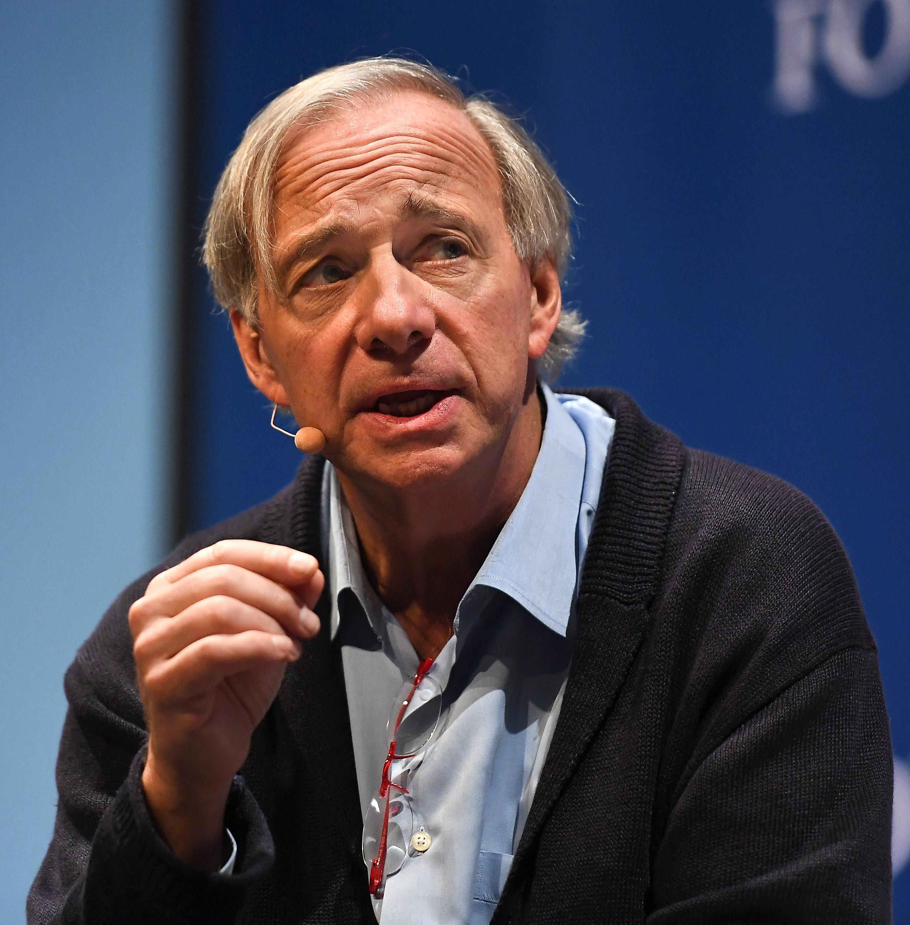 https://d.ibtimes.com/en/full/4648340/ray-dalio.jpg