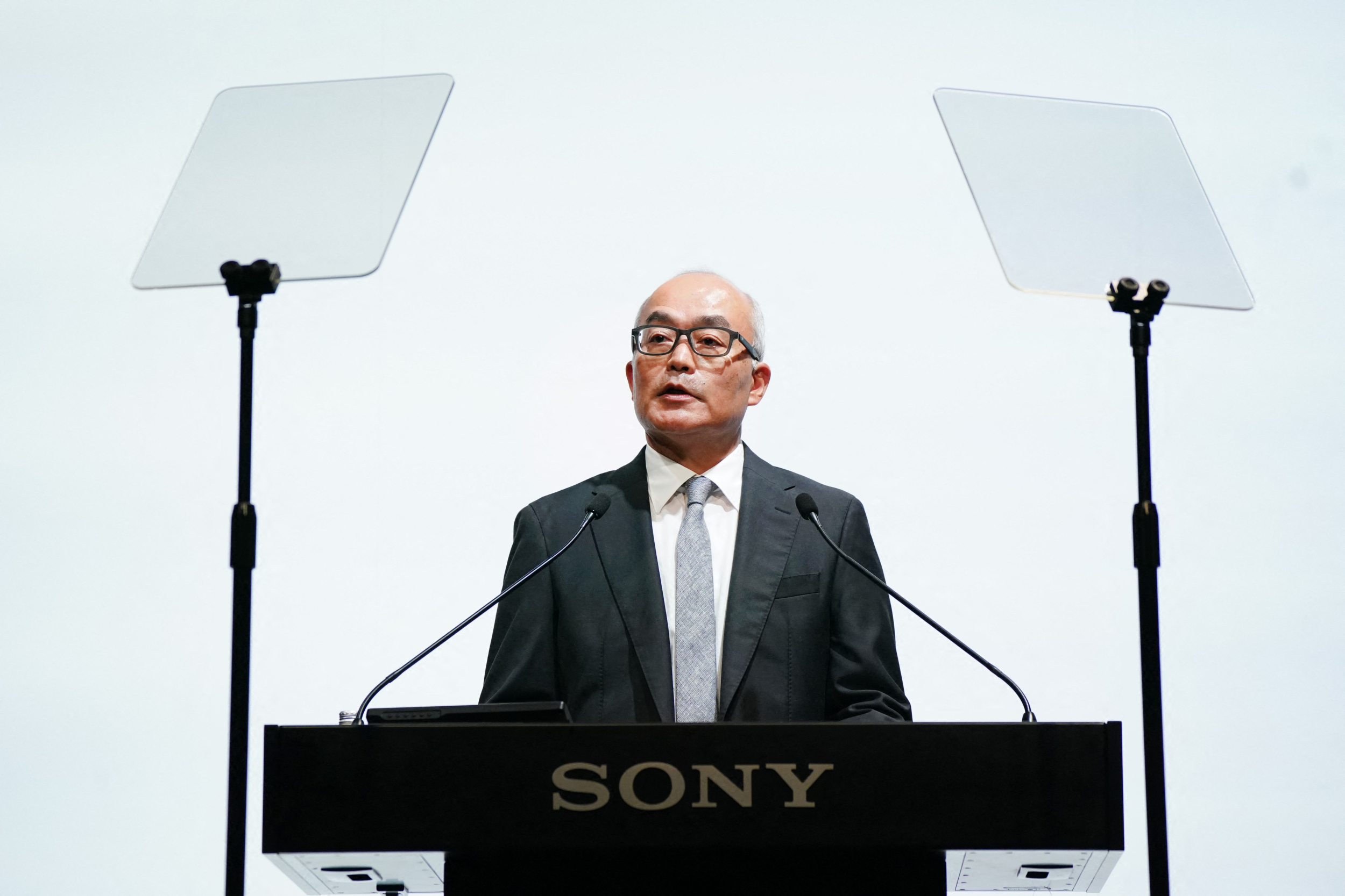 https://d.ibtimes.com/en/full/4648584/sony-ceo-hiroki-totoki.jpg